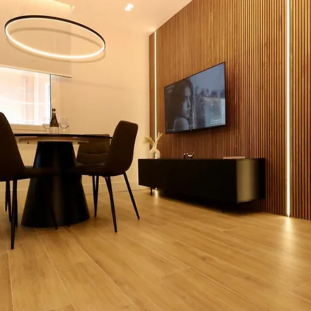 Luxurious 1br - Historical Centre - Fully Equipped & Renovated - Garibaldi#3 Appartamento Olbia