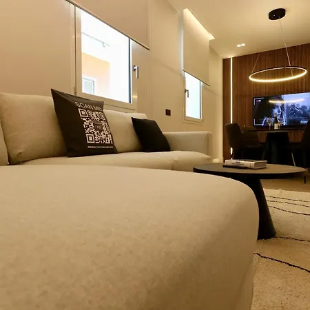 Luxurious 1br - Historical Centre - Fully Equipped & Renovated - Garibaldi#3 Όλμπια