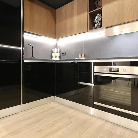 Luxurious 1br - Historical Centre - Fully Equipped & Renovated - Garibaldi#3 Appartamento