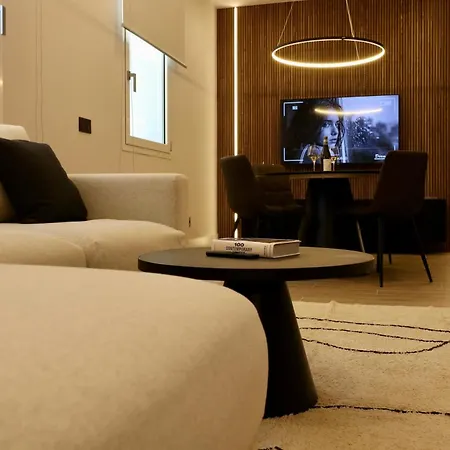 Διαμέρισμα Luxurious 1br - Historical Centre - Fully Equipped & Renovated - Garibaldi#3