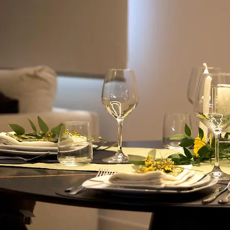 Apartman Luxurious 1br - Historical Centre - Fully Equipped & Renovated - Garibaldi#3 Olbia