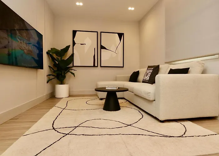 Luxurious 1br - Historical Centre - Fully Equipped & Renovated - Garibaldi#3 Apartman