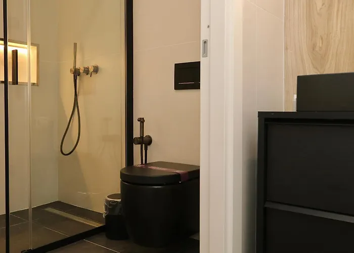 Luxurious 1br - Historical Centre - Fully Equipped & Renovated - Garibaldi#3 Apartman Olbia