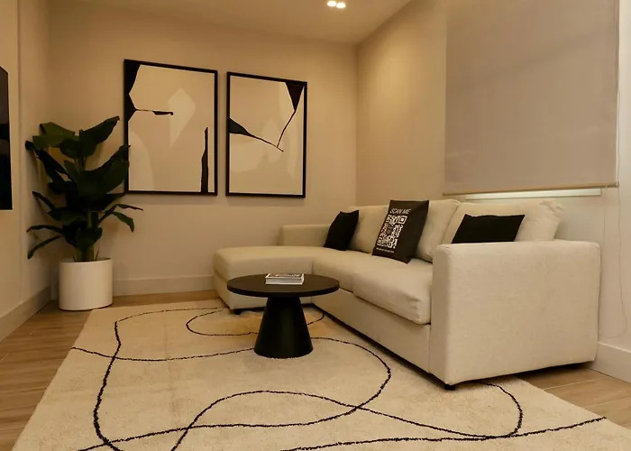 Luxurious 1br - Historical Centre - Fully Equipped & Renovated - Garibaldi#3 Olbia