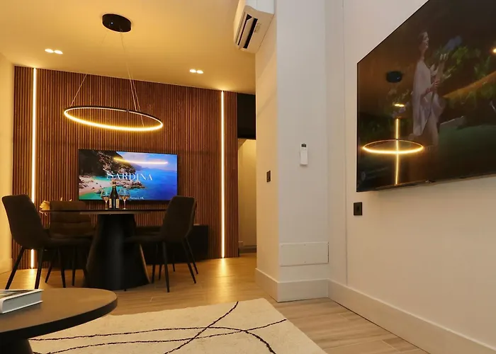 Luxurious 1br - Historical Centre - Fully Equipped & Renovated - Garibaldi#3 Apartman *