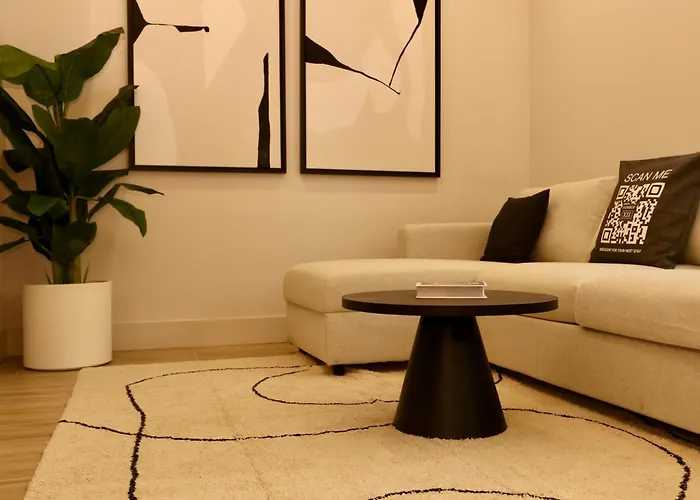 Luxurious 1br - Historical Centre - Fully Equipped & Renovated - Garibaldi#3 Apartment