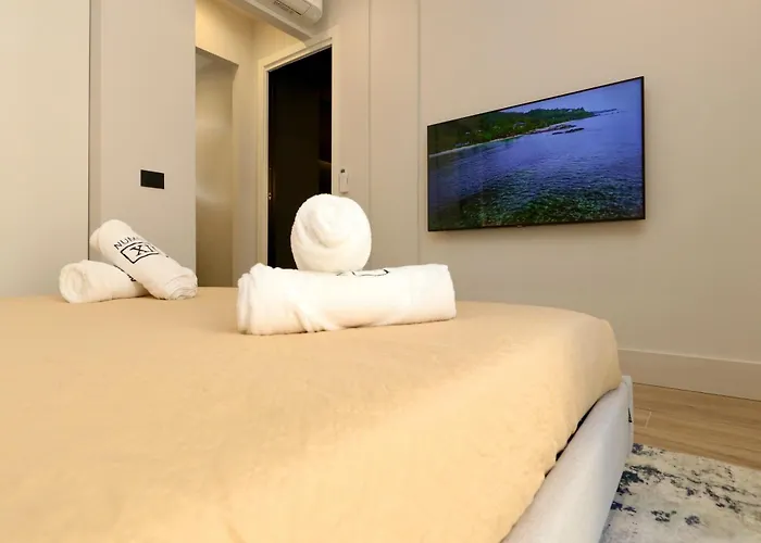 Luxurious 1br - Historical Centre - Fully Equipped & Renovated - Garibaldi#3 Apartman