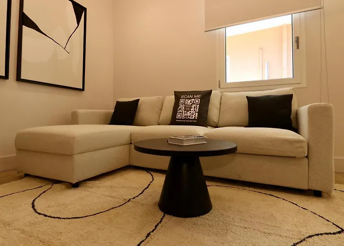 Apartman Luxurious 1br - Historical Centre - Fully Equipped & Renovated - Garibaldi#3